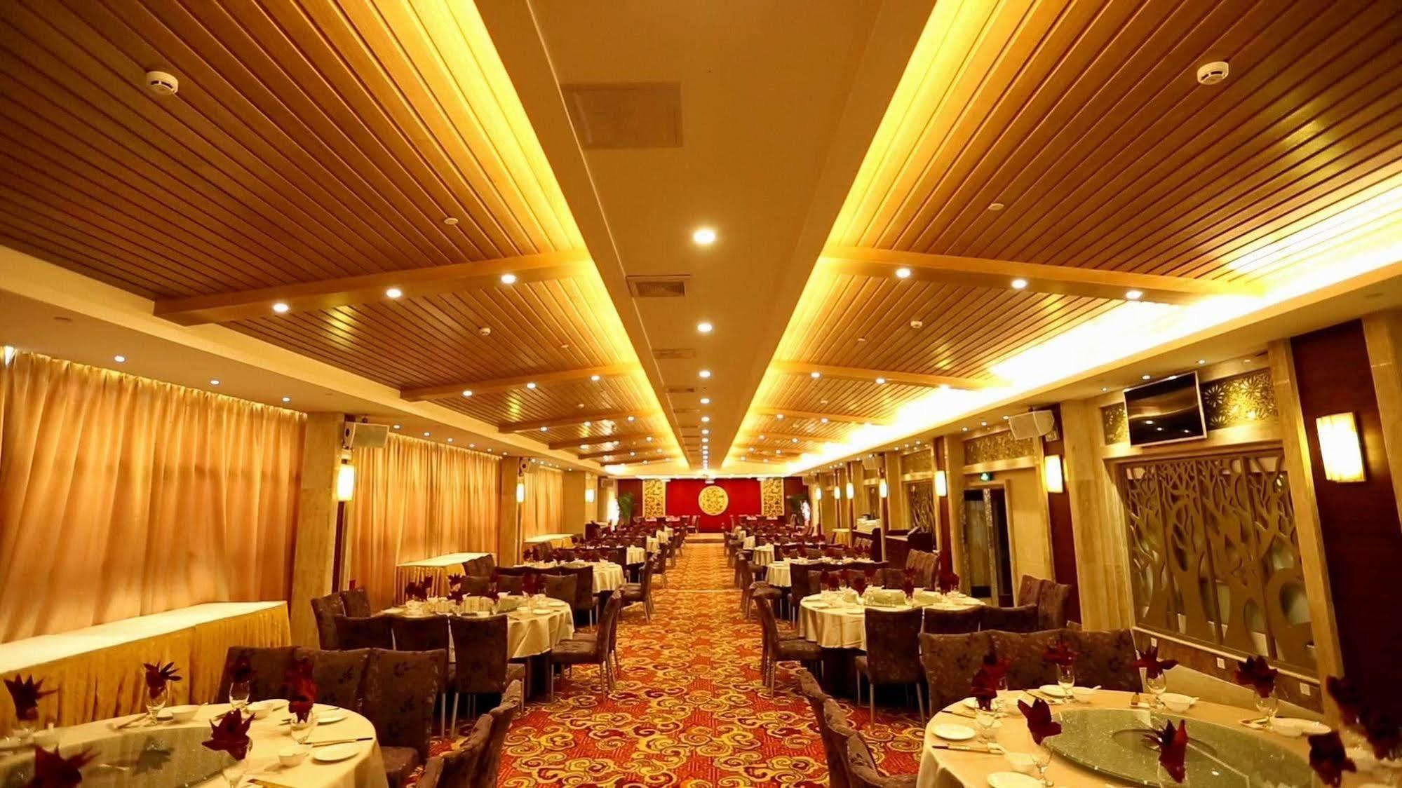 Clayton Hotel-Near Pazhou Exhibition Center Kanton Exterior foto